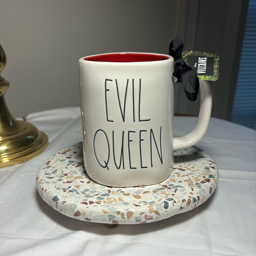 Rae Dunn Evil Queen coffee/tea mug